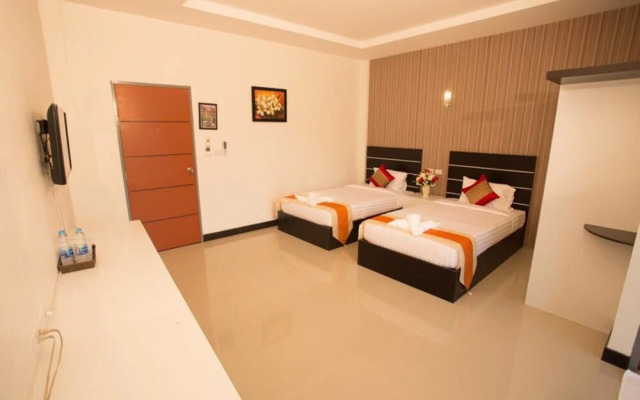 Phuthan Hotel