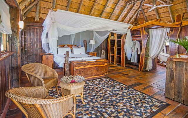 Karongwe - River Safari Lodge