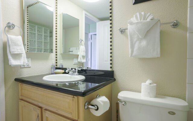 Maui Vista 1210 by Vacation Rental Pros