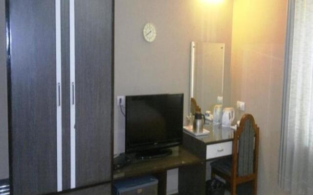 Hotel Radhika Regency