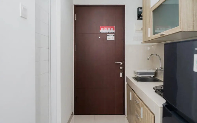 Cozy and Nice Studio Apartment at Springwood Residence