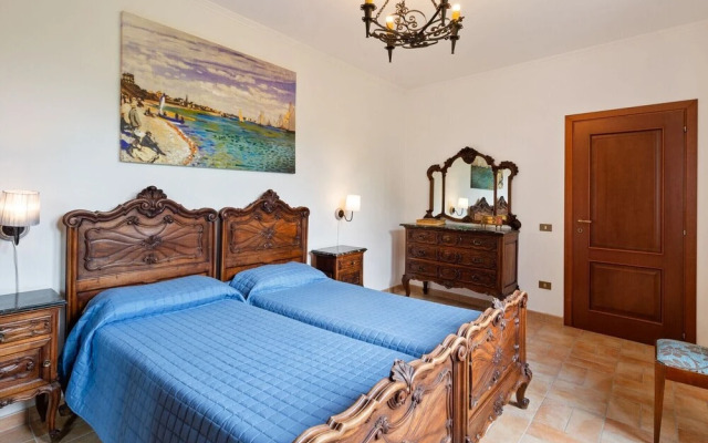 Delightful Holiday Home in Bolsena With Swimming Pool