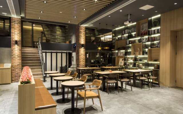 Hotel Coka Shanghai Pudong Airport