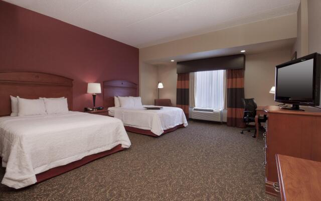 Hampton Inn & Suites Pittsburgh-Downtown