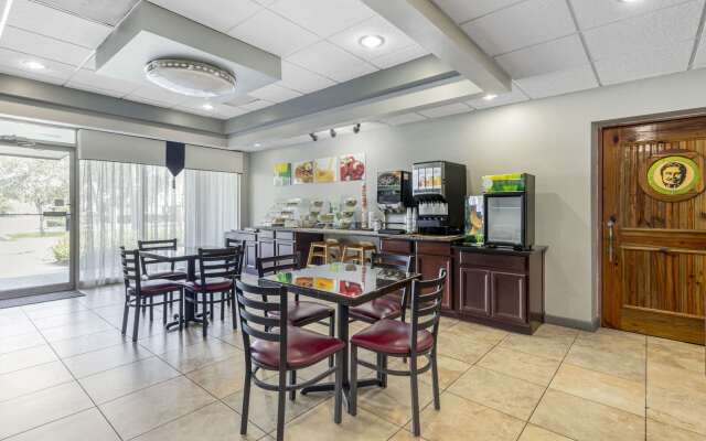 Quality Inn Downtown Stuart