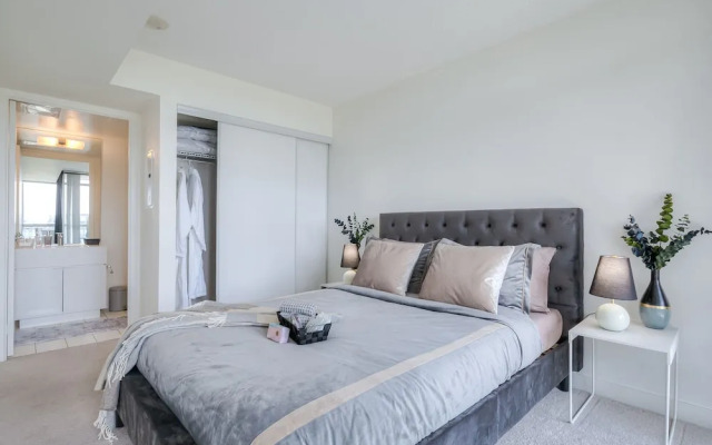 Luxury Waterfront City Place Condo