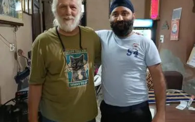 Goroomgo Sidhu Guest House Amritsar