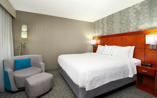 Courtyard by Marriott Oakland Downtown