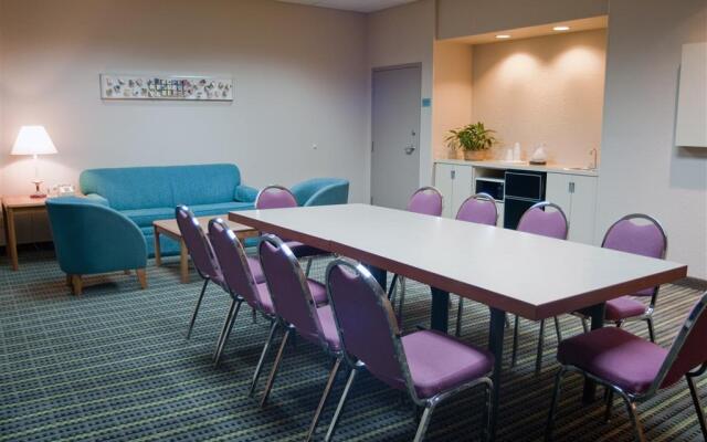 Hampton Inn Brooksville Dade