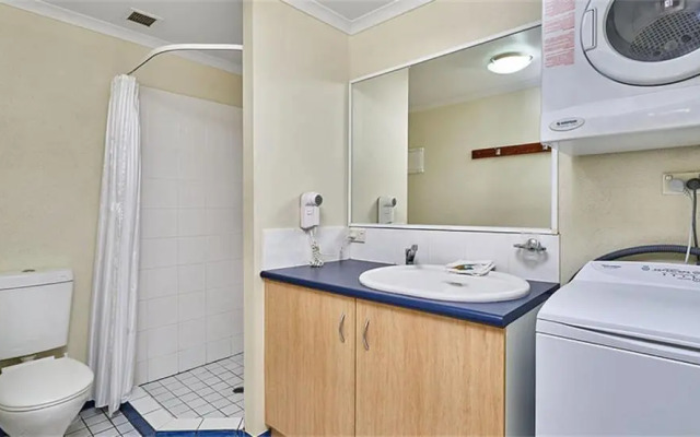 Trinity Beach Club Holiday Apartments
