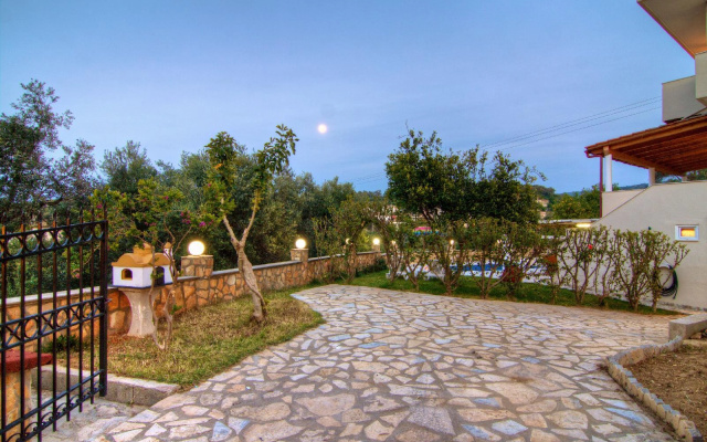 Live in a Village During Your Vacation