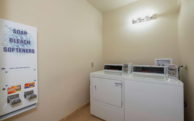 Red Roof Inn & Suites Monee