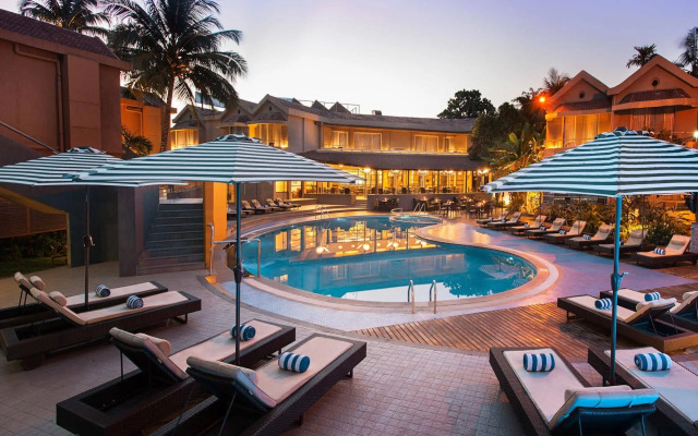Whispering Palms Beach Resort