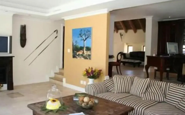 Ridgemor Villa