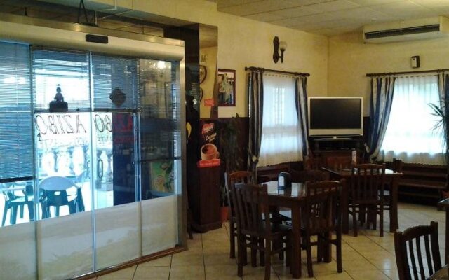 Hotel Azibo e Restaurante