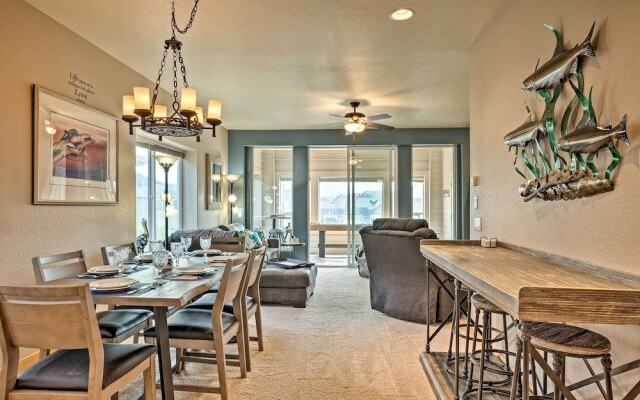Gold Beach Townhome With Ocean Views & Sunroom!