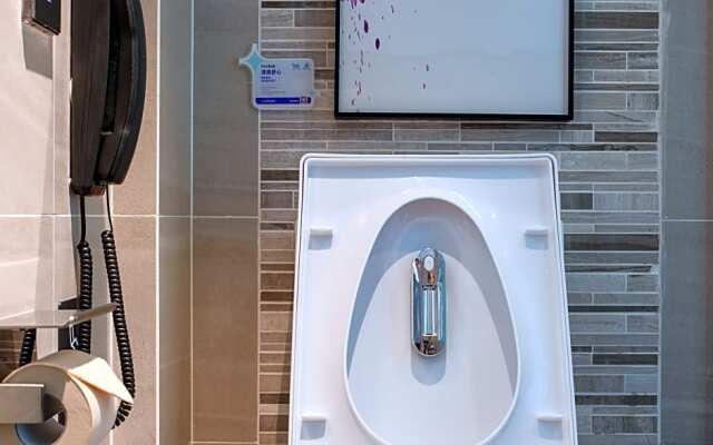 Lavande Hotel (Kunming Railway Station)