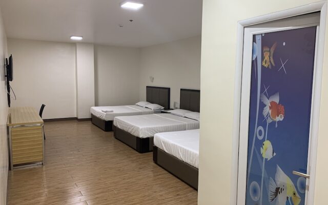 Meaco Royal Hotel- Lucena