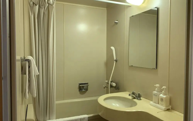 Hotel Alpha