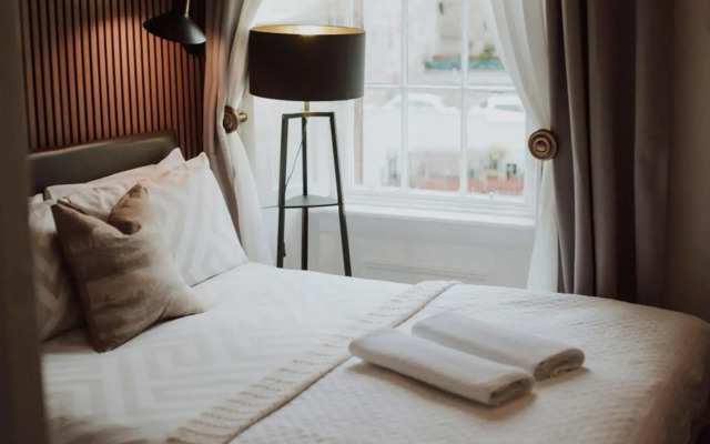 16 Pilrig Guest House