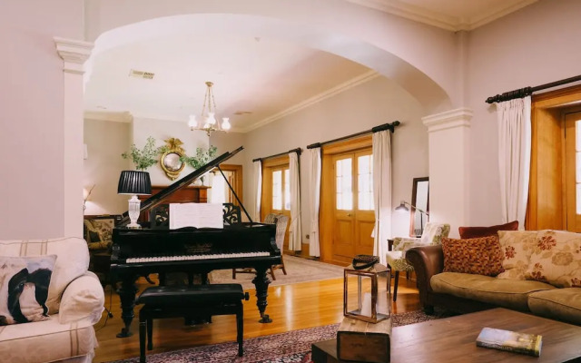 Flowerdale Estate