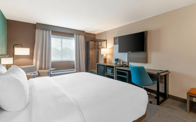 Comfort Inn & Suites Saratoga Springs