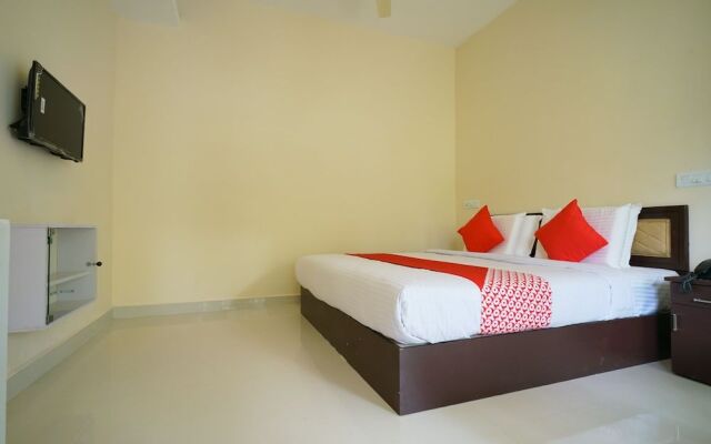 OYO 22426 Manha Residency