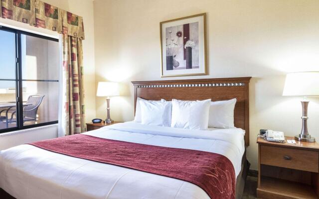 Comfort Suites Goodyear - West Phoenix