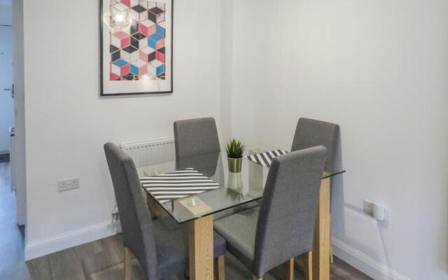 Tudors eSuites Two Bedroom House