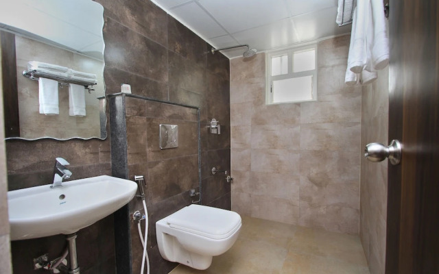 OYO 10324 Hotel Prince Inn