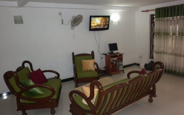 Colombo Airport Luxury Hostel