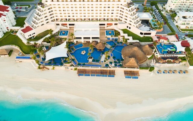 Club Royal Solaris Cancun - Premier All Inclusive