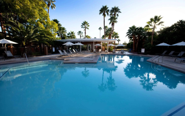DoubleTree by Hilton Tucson - Reid Park