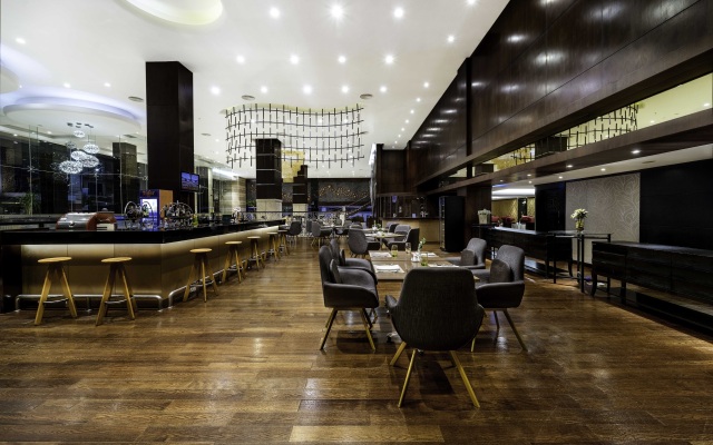 Swiss-Belhotel Harbour Bay