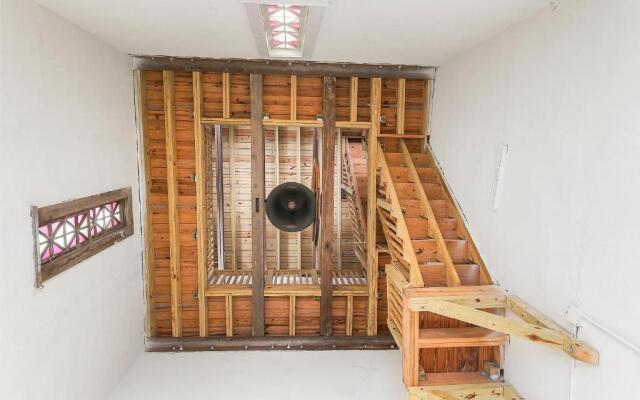 Pasters Apartment in Deconsecrated Church