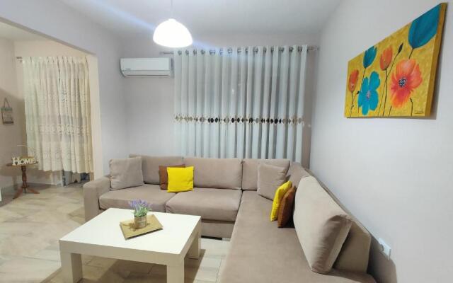 Tirana City Center Apartment