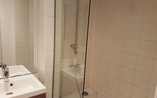 Accomodation by Cami