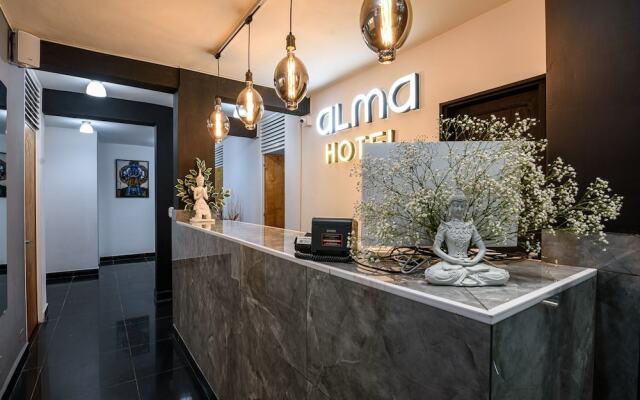 Alma Hotel