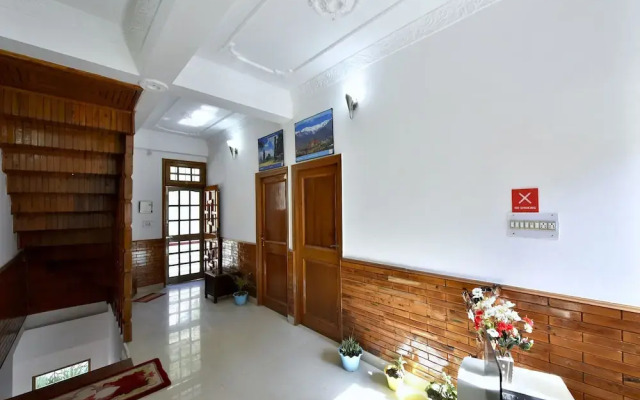 Oyo 12825 Omkara Homestay