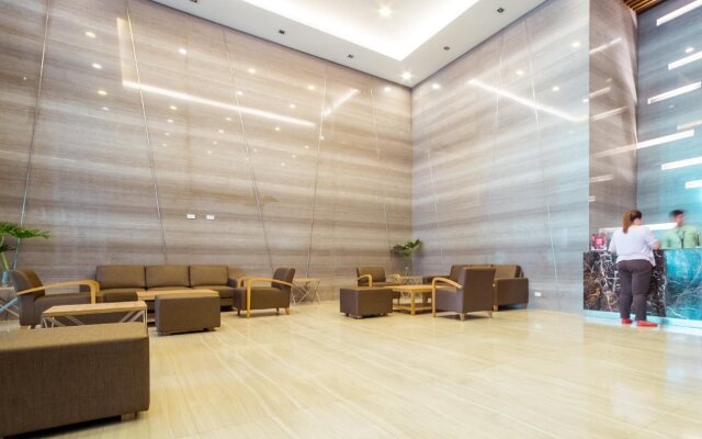 Oasis Regency@Fort Victoria