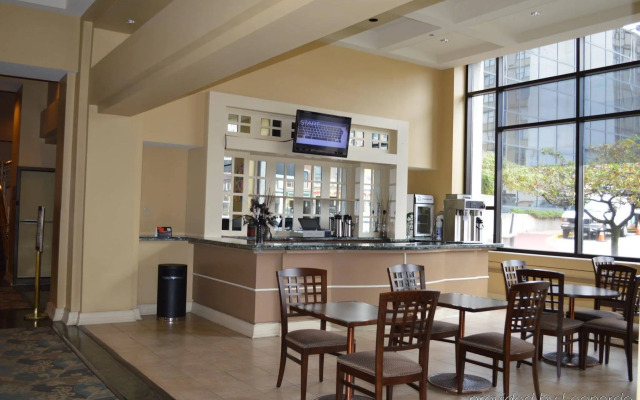 Hilton Garden Inn Toledo Downtown