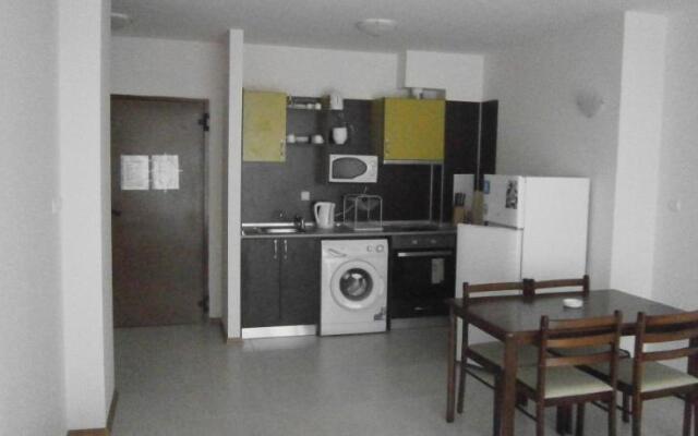 Aparthotel Grand Kamelia - Lilis Apartments