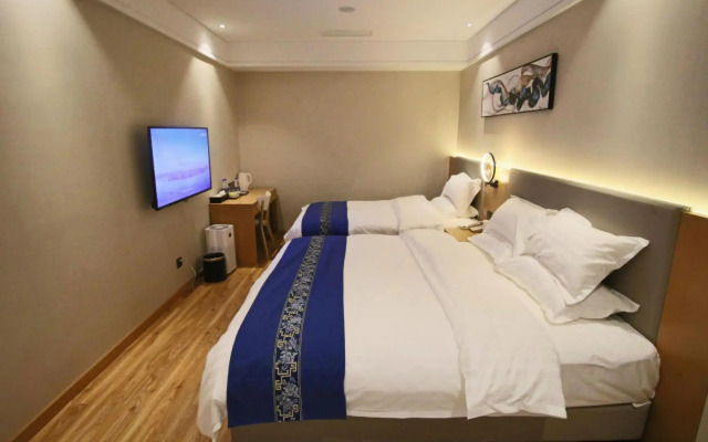 New Anton Junzhuo Hotel