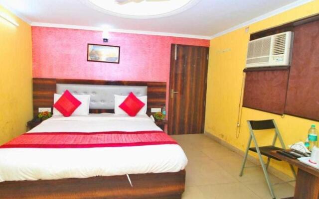 OYO Hotel Royal Orbit Mahipalpur