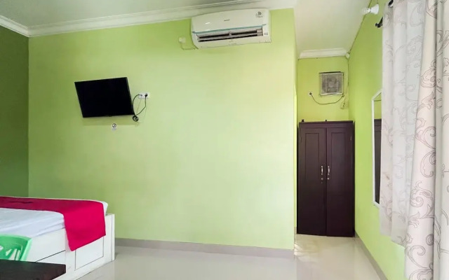 RedDoorz Syariah Near SMA N 6 Palembang