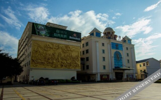 Dunhuang Grand Hotel