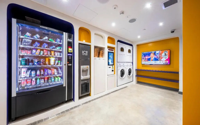 Wink Hotel Saigon Centre - 24hrs Stay