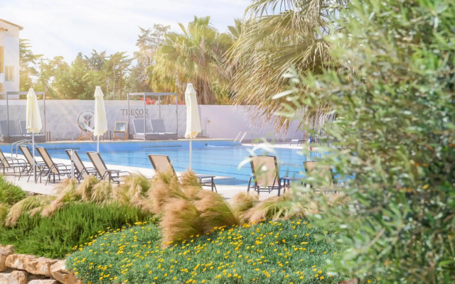 Tresor Hotel