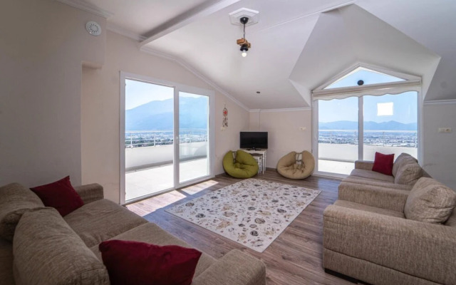 Nice Apartment With Fascinating View in Fethiye