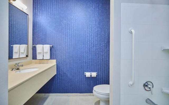 Fairfield Inn & Suites by Marriott Burlington